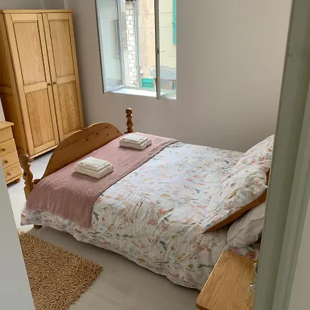Beausejour Apartment *